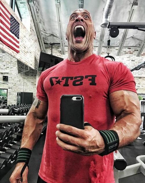 Ảnh The Rock meme hài từ biểu cảm