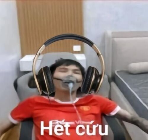 Ảnh meme hết cứu người đứng im lặng