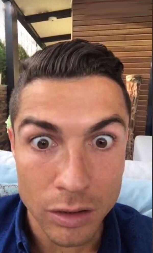 Ảnh Ronaldo meme hài hước